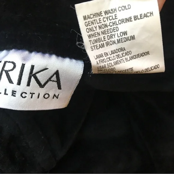 Vintage Erika collection black velvet long sleeve button down shirt - Picture 4 of 9